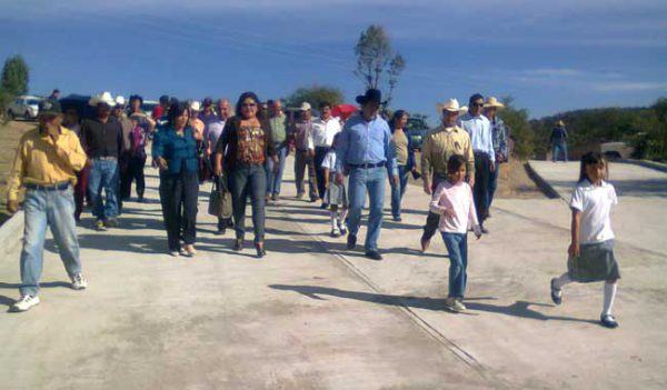 Inicia pavimentación de calles en Malanoche, Valparaíso