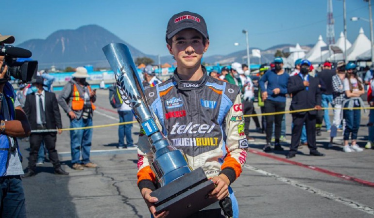 Fallece ‘Fico’ Gutiérrez, joven piloto mexicano de Nascar