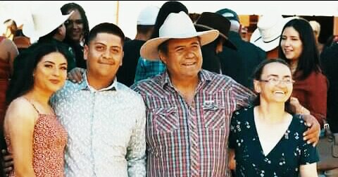 Rescatar la grandeza de la tierra: Ramiro Hinojosa