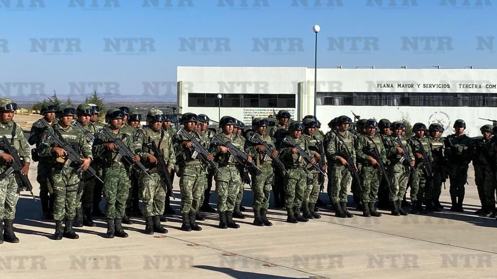 Arriban 300 elementos al 97 batallón de Infantería