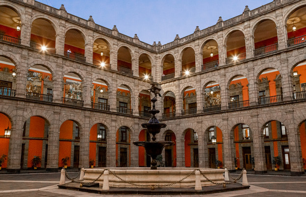 Se reúne AMLO con Gobernadores morenistas en Palacio
