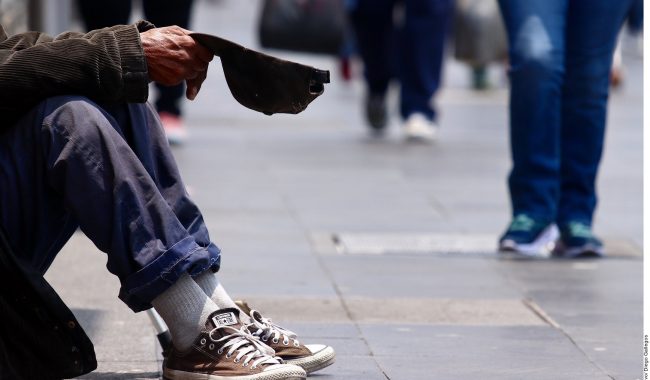 Se pierden más de mil empleos en enero