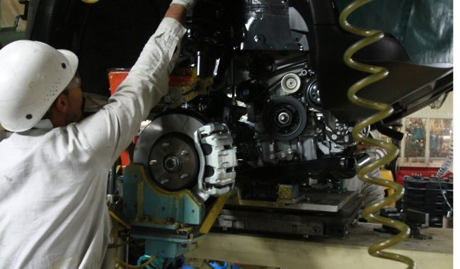 Cae actividad industrial