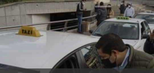 Entregan insumos de protección a operadores de transporte público