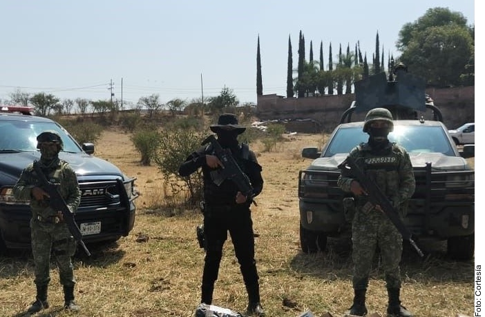 Afectados, tres camiones por bloqueos en Jalisco