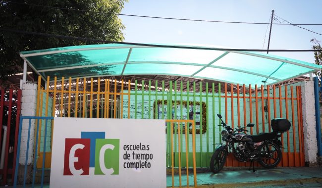 Rehabilitan jardín de niños vandalizado