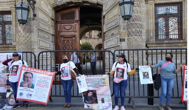 Por familiares desaparecidos, participan zacatecanos en movilización nacional