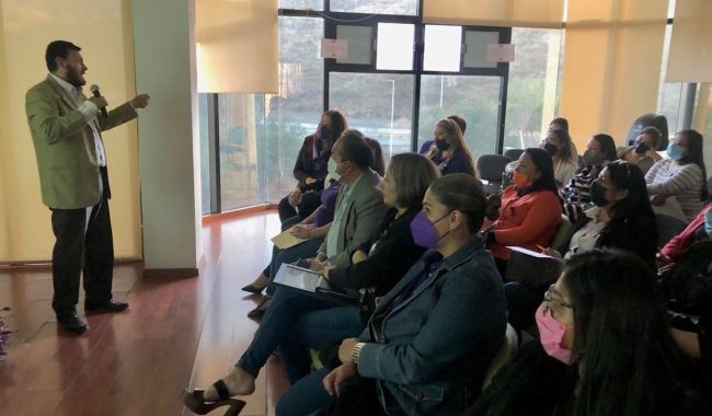 Imparten taller ‘Juzgar con Perspectiva de Género’ a servidores públicos