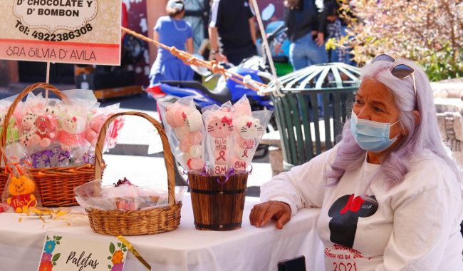 Instalan Mercado de la Mujer