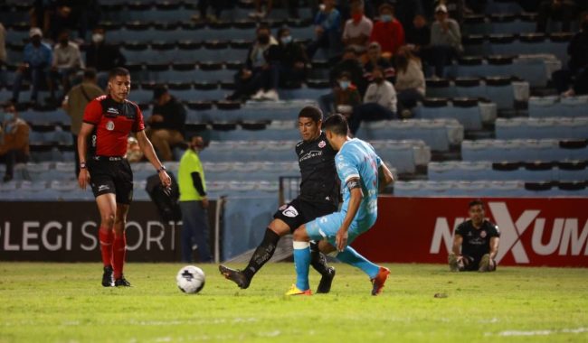 Mineros pierde ante la Jaiba Brava