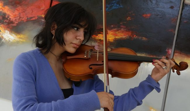 Inician formación en Orquesta Comunitaria de Cuerdas