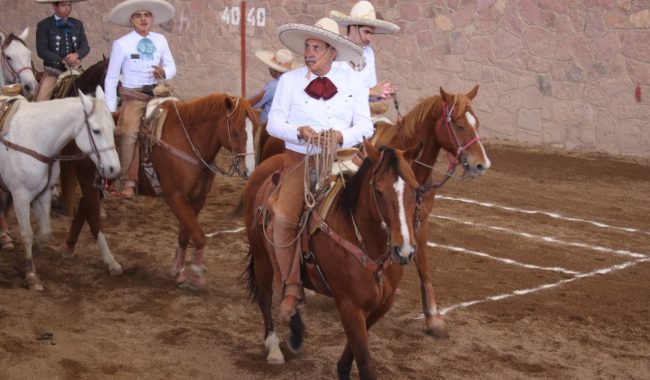 Invitan participantes del campeonato charro a que visiten Zacatecas