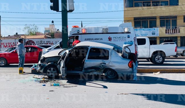 Se registra aparatoso accidente en El Mineral