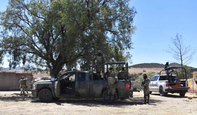 Grupos delincuenciales acaban con alumbrado