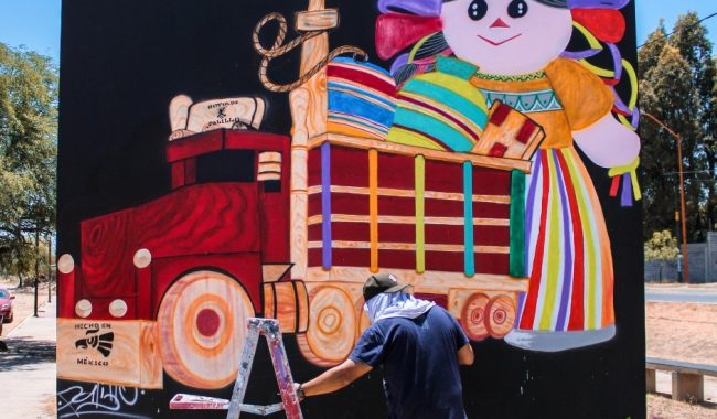Premian a ganadores de concurso de grafiti