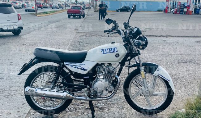 Motociclista termina con lesiones tras accidente