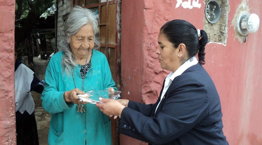 Revisa SMDIF abandono de dos abuelitos