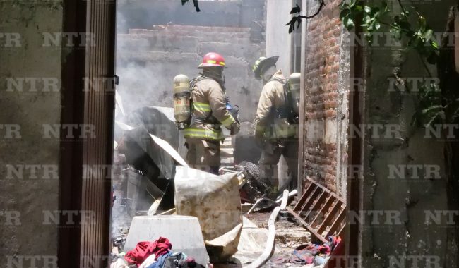 Por corto circuito, se incendia domicilio en Guadalupe
