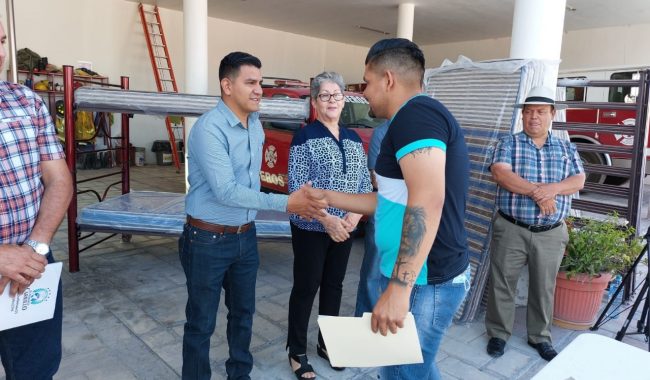 Equipan y hacen donaciones a PC