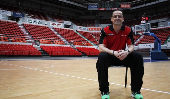 Pedro Carrillo es nuevo entrenador de Mineros