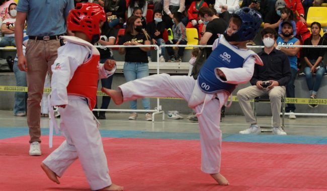 Con gran convocatoria, se lleva a cabo Torneo de Taekwondo