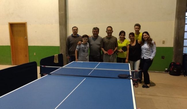 Invitan a praticar tenis de mesa