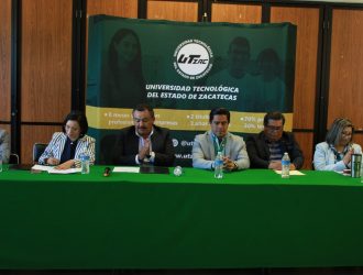 Firman convenio de colaboración UTZAC y CDHEZ