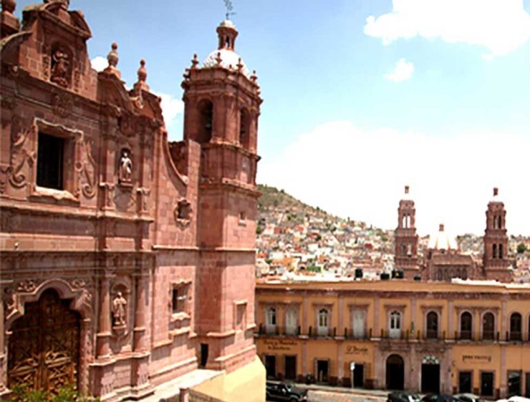 Apuntalarán bóvedas en Centro Histórico para evitar hundimiento