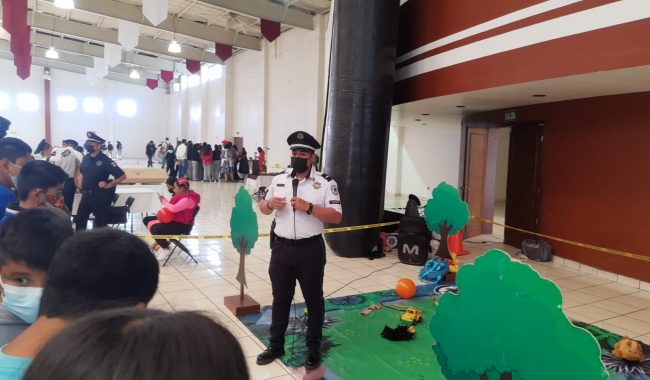 Realizan Feria de las Profesiones en Fresnillo