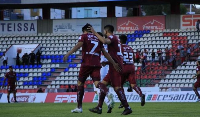 Mineros caen en casa