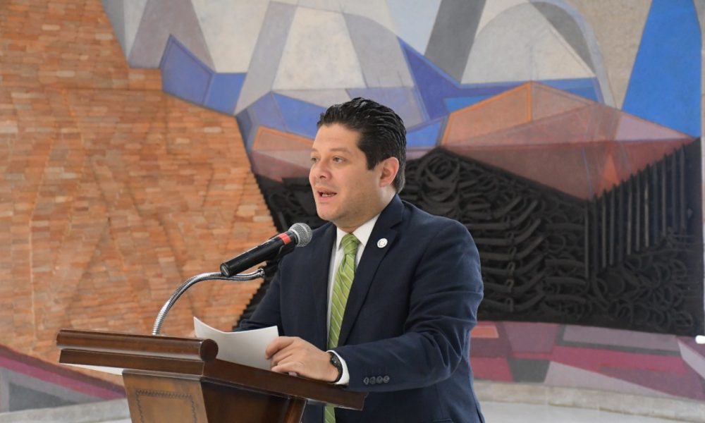 Pide Xerardo Ramírez apoyo a panaderos ante incremento en precio de insumos