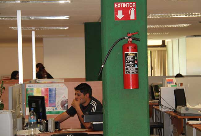 Motivan a personal de la SEC en Tlaltenango