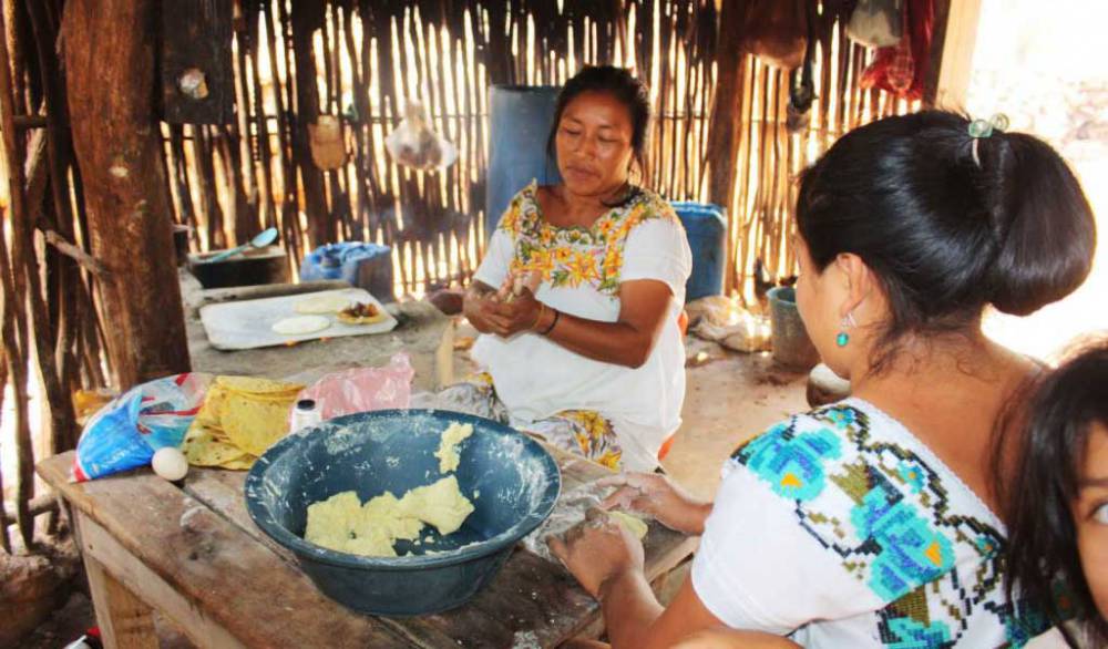 Discriminan a mujeres indígenas en Fresnillo