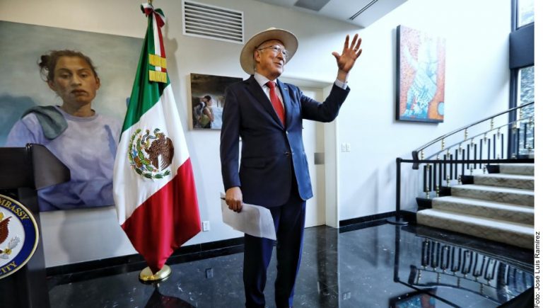 Ofrece Embajador de EU revisar alerta de Sedena sobre armas