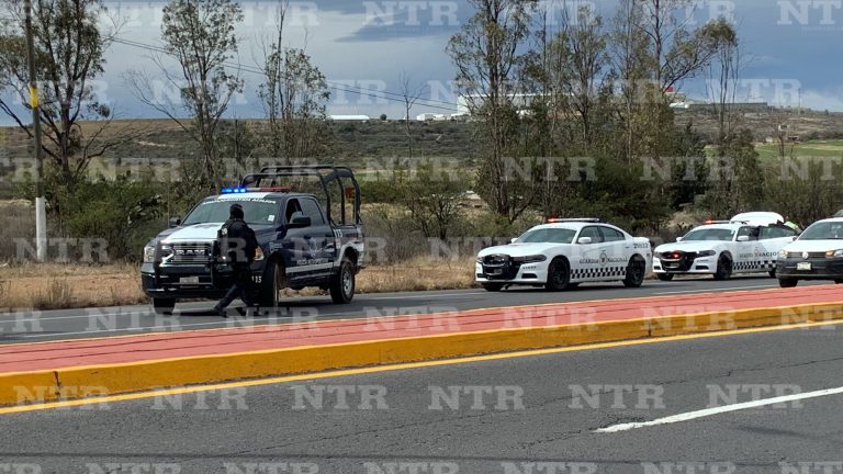 Choca moto contra pipa de agua