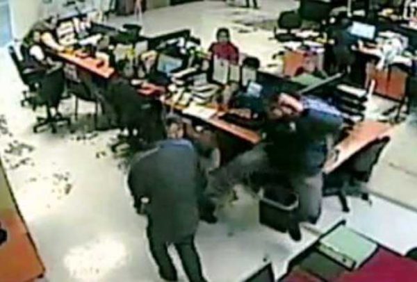 Clausuran empresa en donde supervisor coreano golpeó a empleado