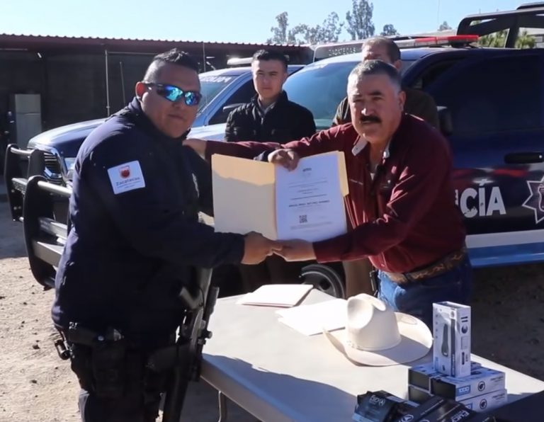 Equipan a policías de Nochistlán
