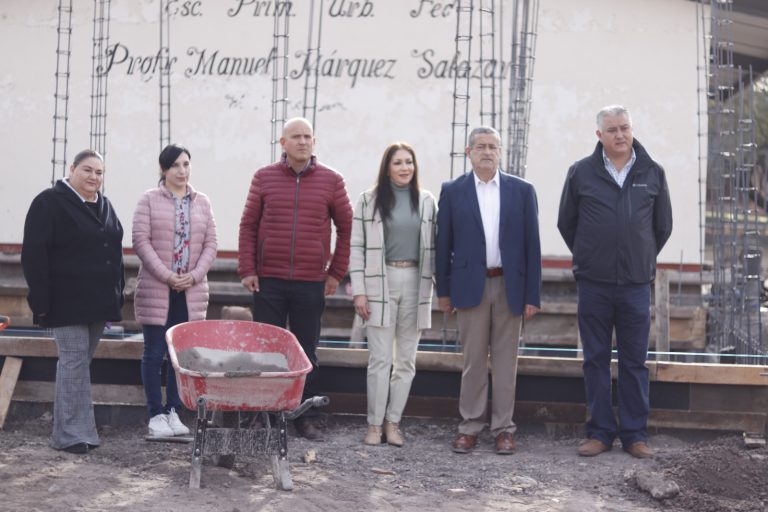 Inician construcción de sanitarios en escuela de Jerez