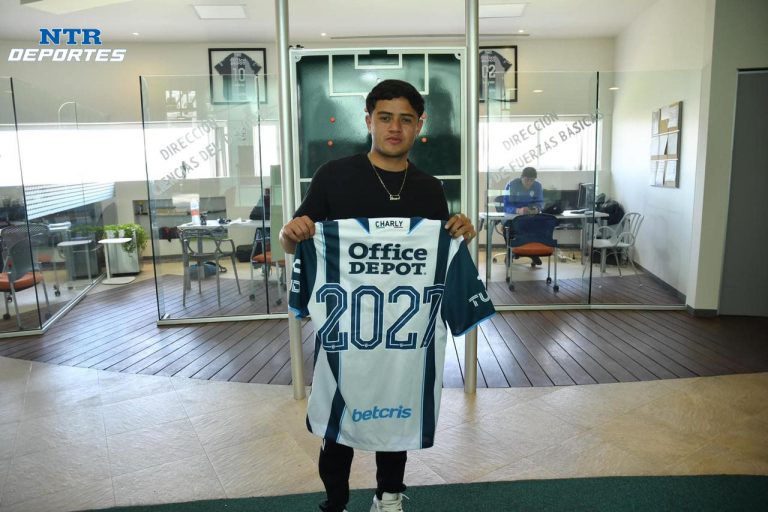 Owen González será Tuzo hasta el 2027