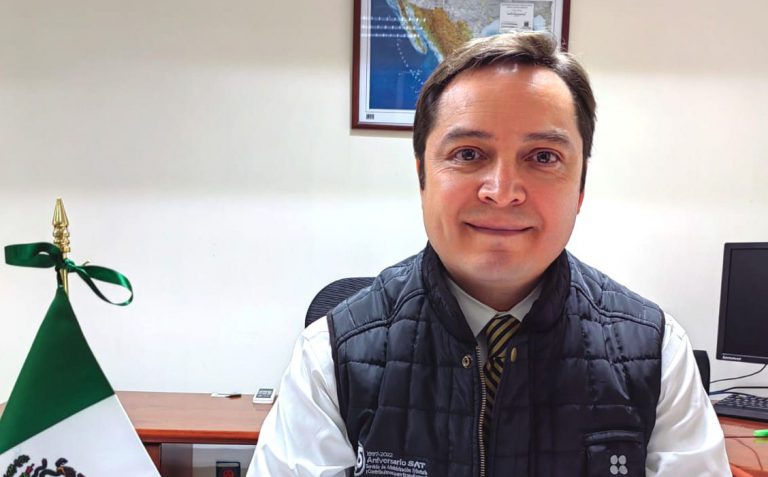 Recibe SAT de Zacatecas a nuevo administrador