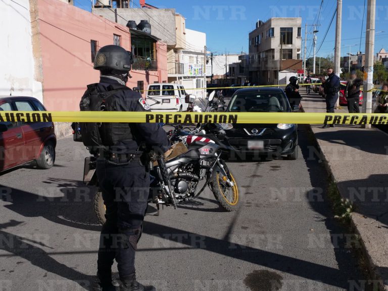 Fallece hombre en su automóvil en Guadalupe