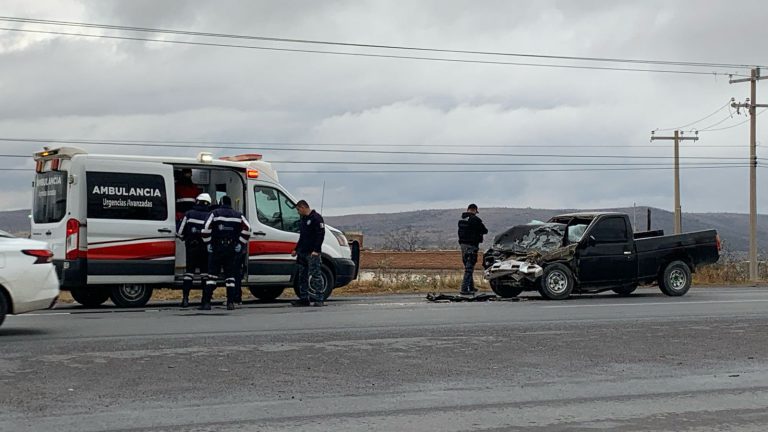 Dos accidentes dejan cuatro lesionados en Fresnillo