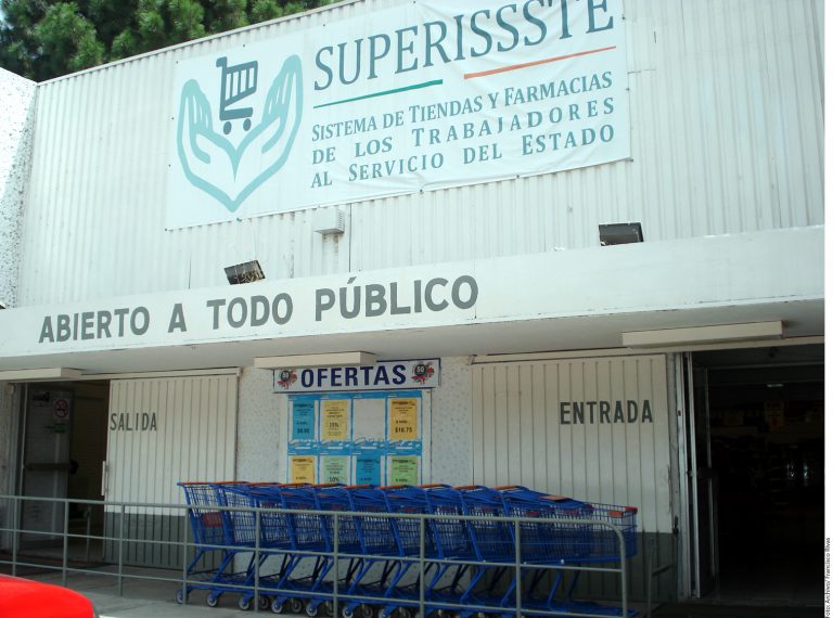 Adeuda ISSSTE hasta papitas