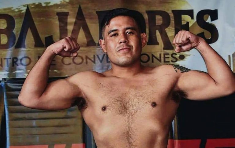 Anuncian regreso de Jonathan Esquivel