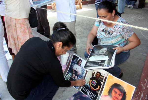 Buscan en Saltillo a hijos desaparecidos