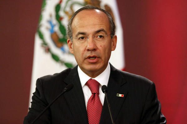 Cae 7% incidencia de homicidios dolosos en México: Calderón