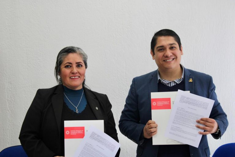 Firman convenio Canacintra y contadores