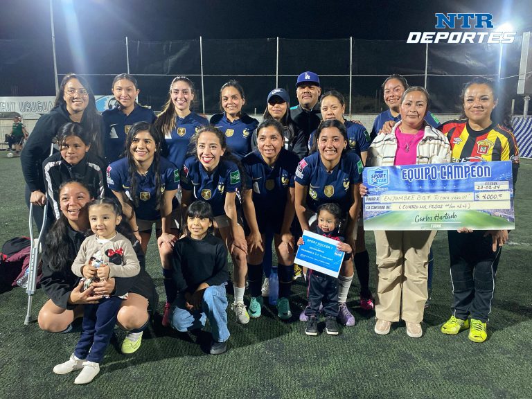 Enjambre levanta el campeonato femenil