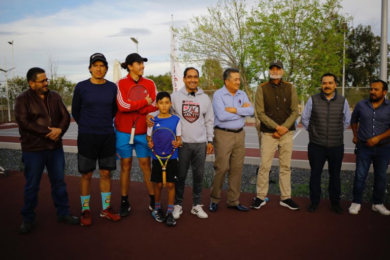Entregan canchas públicas de tenis