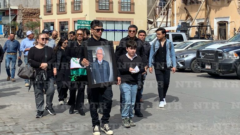 Dan el último adiós a Juan Pérez Guardado